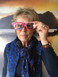 Aktionstag Let's face it - Gewalt ist keine Privatsache. Setz die rosarote Brille ab!